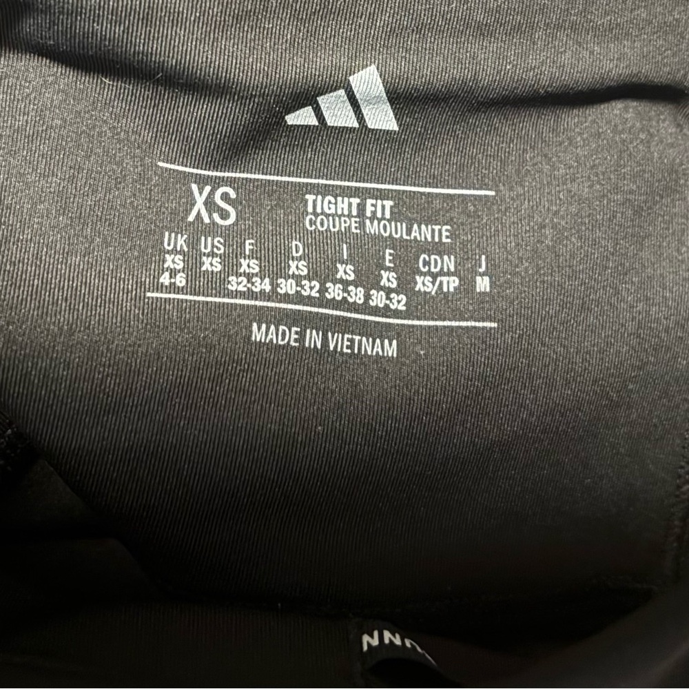 Adidas ADI365 RUNNING
CLIMAWARM+ LEGGINGS - Picture 7 of 8